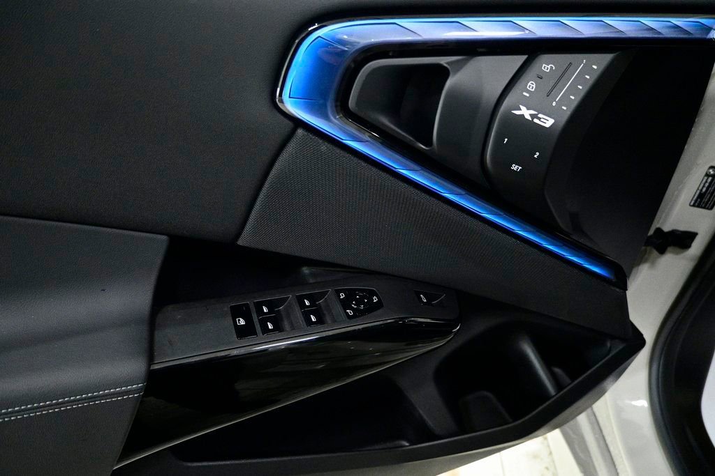 Used 2025 BMW X3 M50 w/ Premium Package image 19