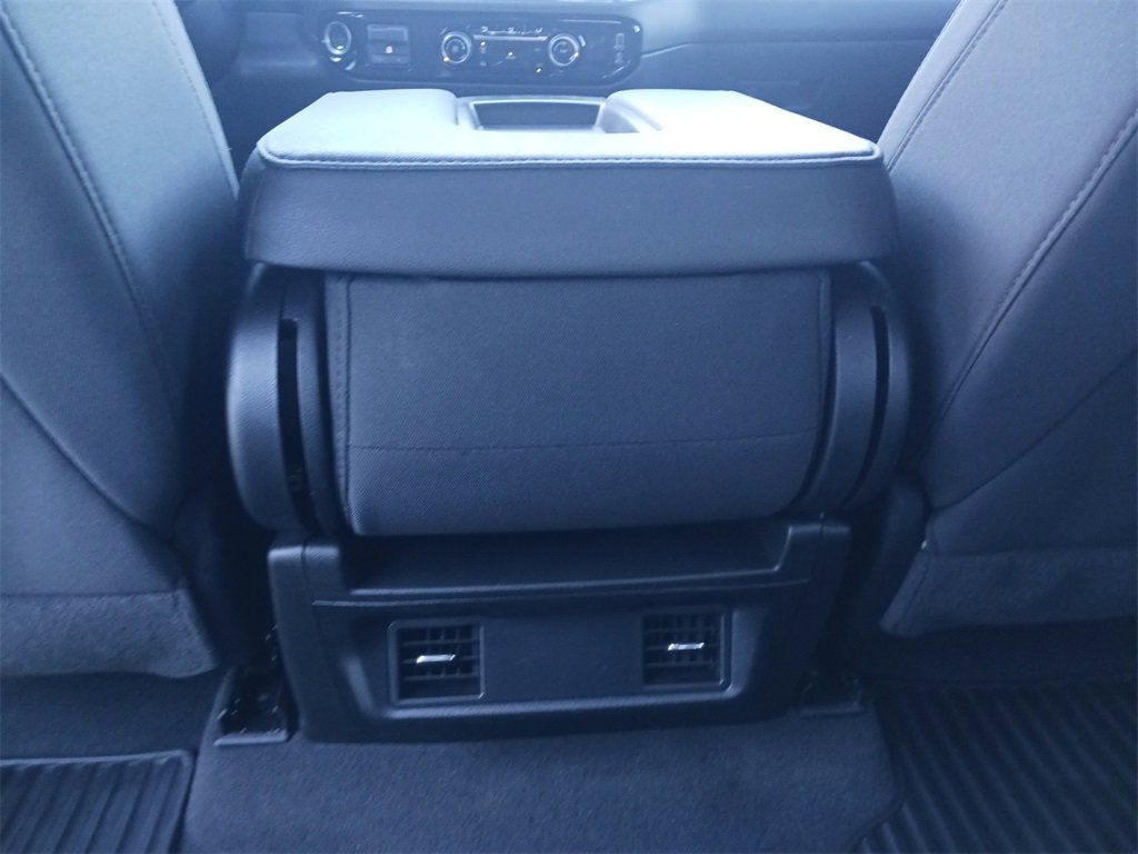 Used 2024 Chevrolet Silverado 2500 LT image 23