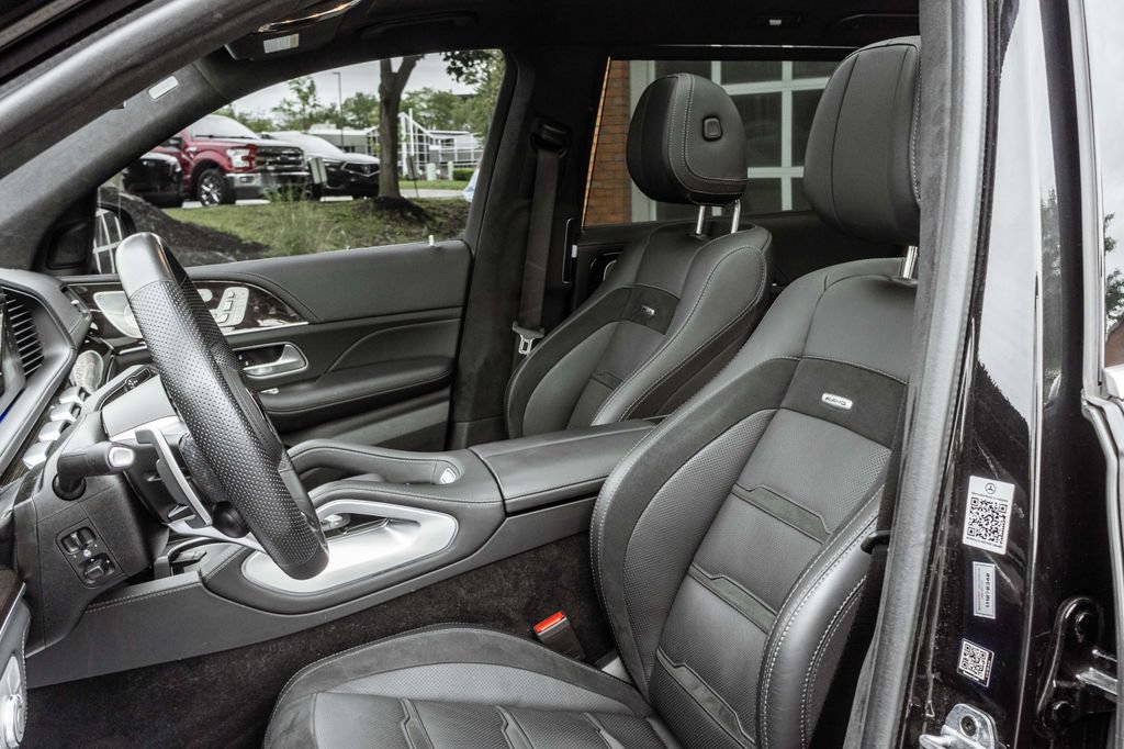 Used 2024 Mercedes-Benz GLS 63 AMG 4MATIC image 7