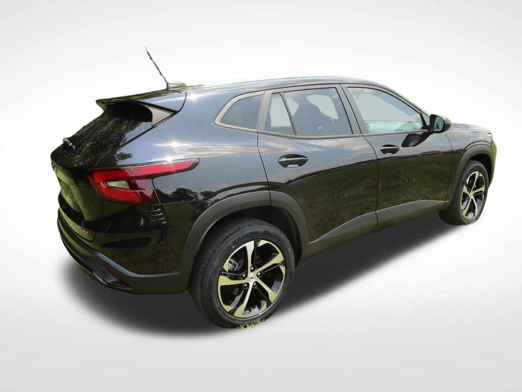 Used 2024 Chevrolet Trax RS FWD image 9
