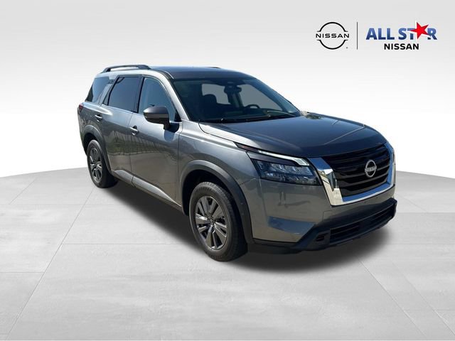 Used 2024 Nissan Pathfinder SV FWD image 1