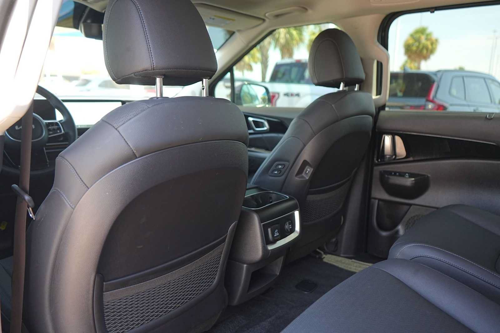 Used 2026 Kia Carnival SX Prestige FWD image 13