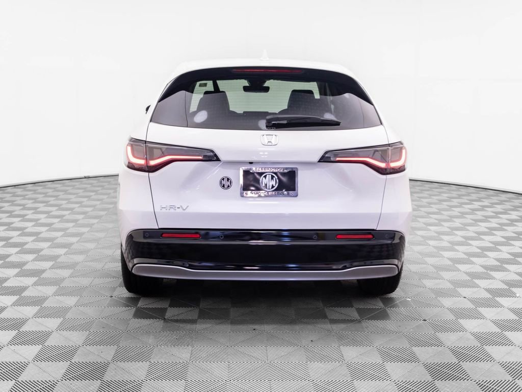 New 2026 Honda HR-V EX-L image 4