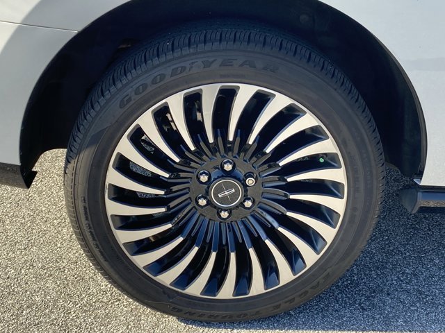 Used 2021 Lincoln Navigator Black Label image 33