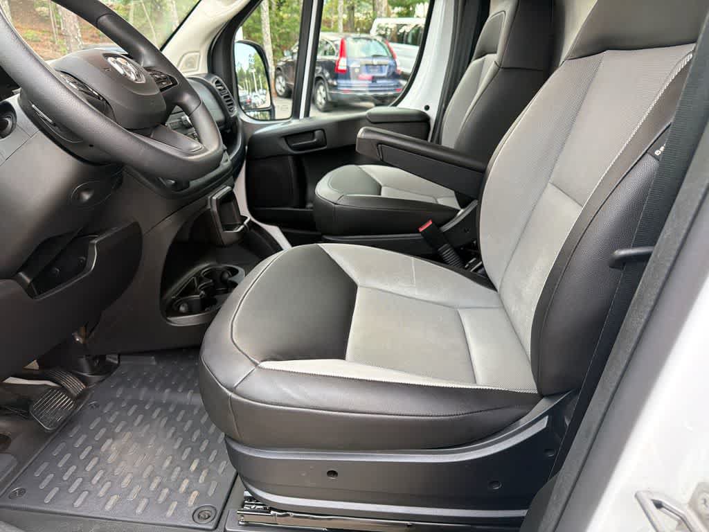 Used 2025 RAM ProMaster 2500 w/ Convenience Group FWD image 10