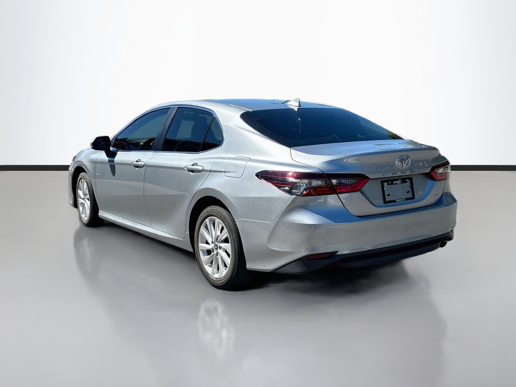 Used 2024 Toyota Camry LE FWD image 5