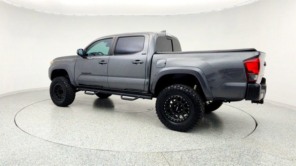 Used 2018 Toyota Tacoma SR5 image 7