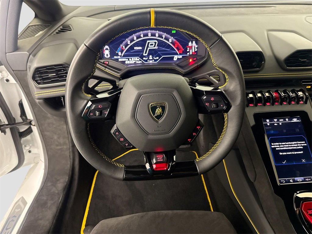 Used 2023 Lamborghini Huracan Tecnica image 24