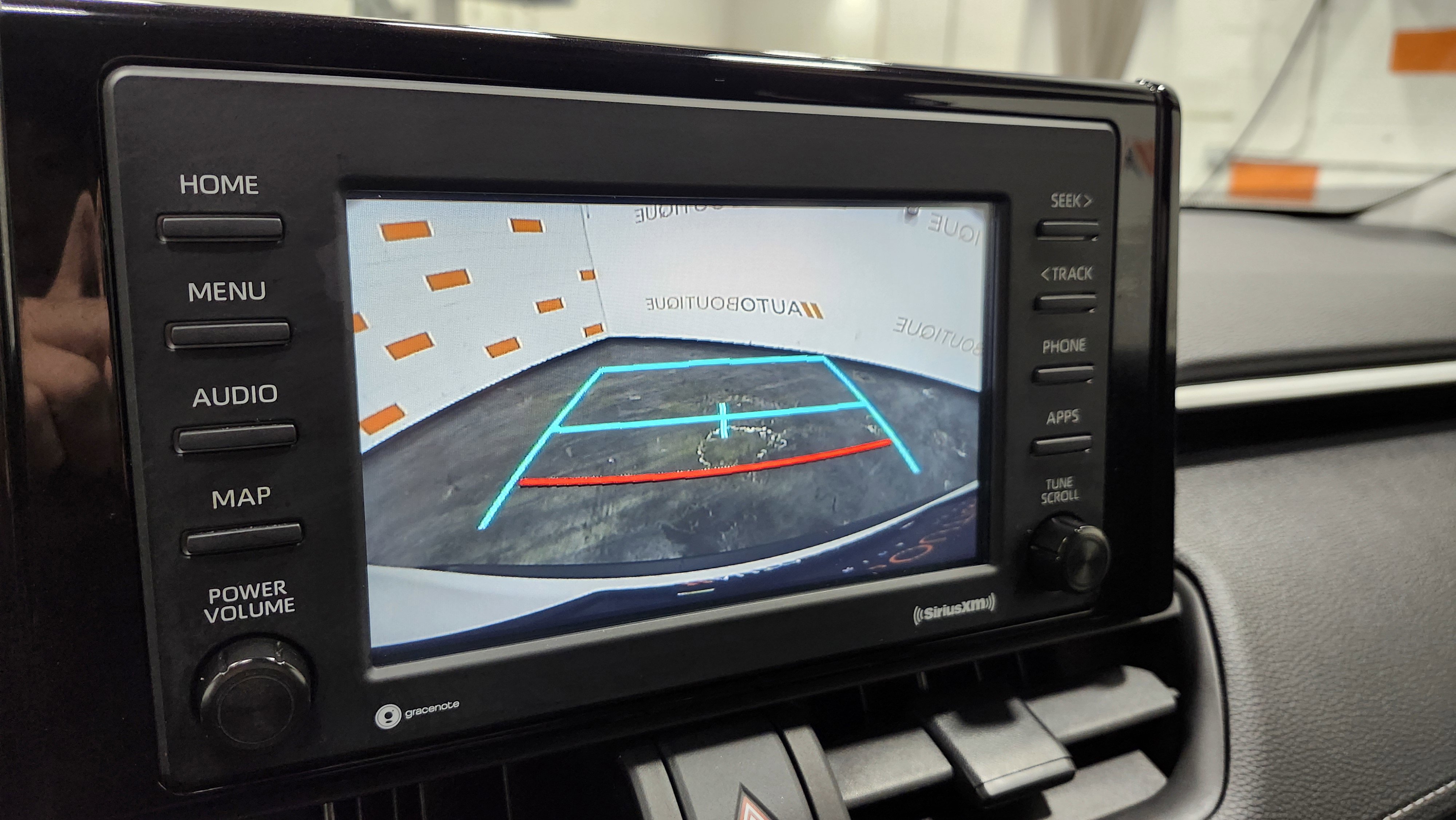 Used 2022 Toyota RAV4 LE image 2