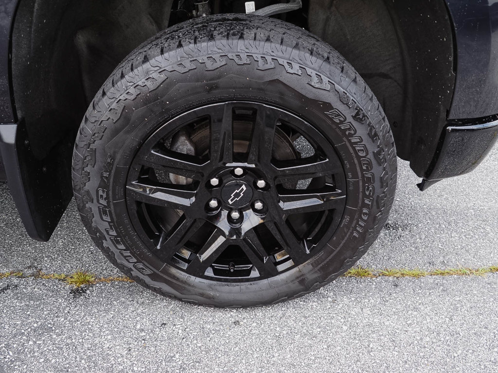 Certified 2023 Chevrolet Silverado 1500 Custom Trail Boss w/ 2.7L Blackout Package AWD/4WD image 32