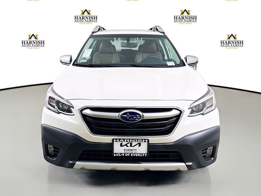 Used 2020 Subaru Outback Touring w/ Tech Package 2 AWD/4WD image 2