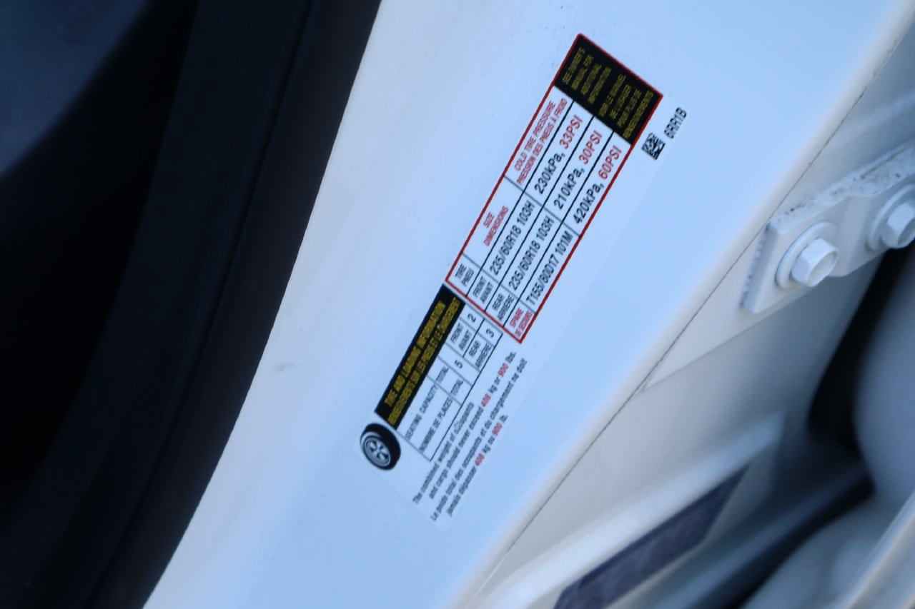 Used 2024 Nissan Rogue SV FWD image 29