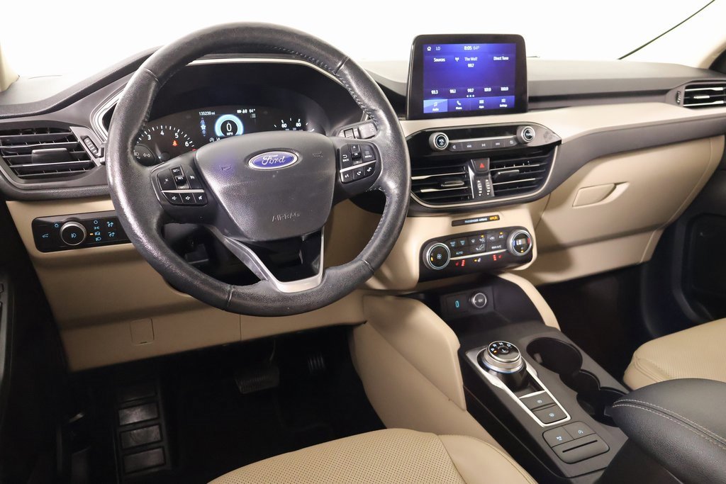 Used 2020 Ford Escape SEL image 2