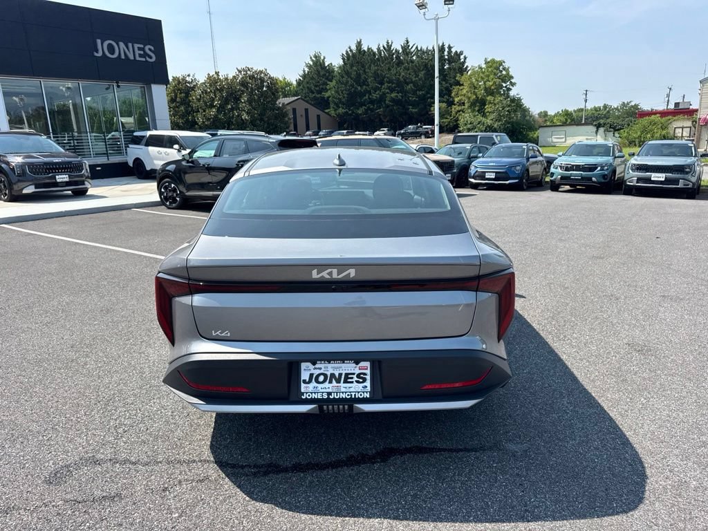 New 2026 Kia K4 FWD image 6