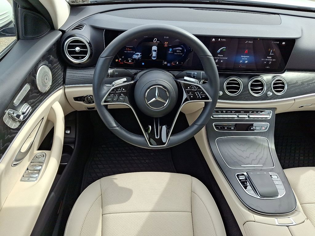 Used 2023 Mercedes-Benz E 350 4MATIC Sedan image 12