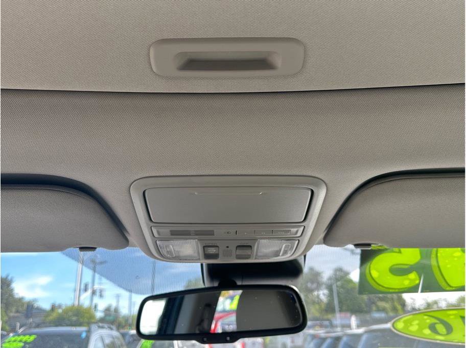 Used 2016 Honda Odyssey EX-L image 18