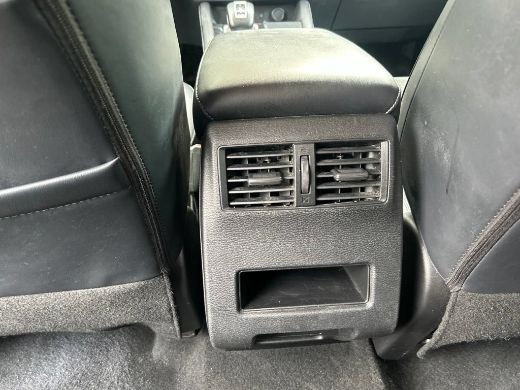 Used 2024 Mitsubishi Outlander SE FWD image 30