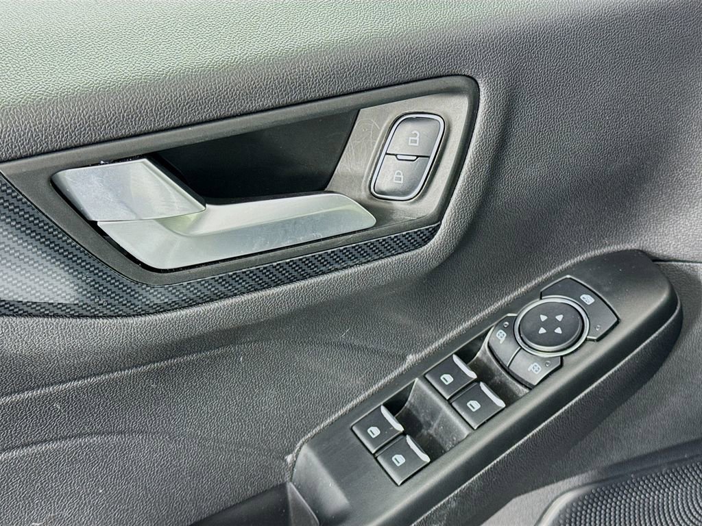 Used 2025 Ford Escape ST-Line w/ Tech Pack #1 image 18