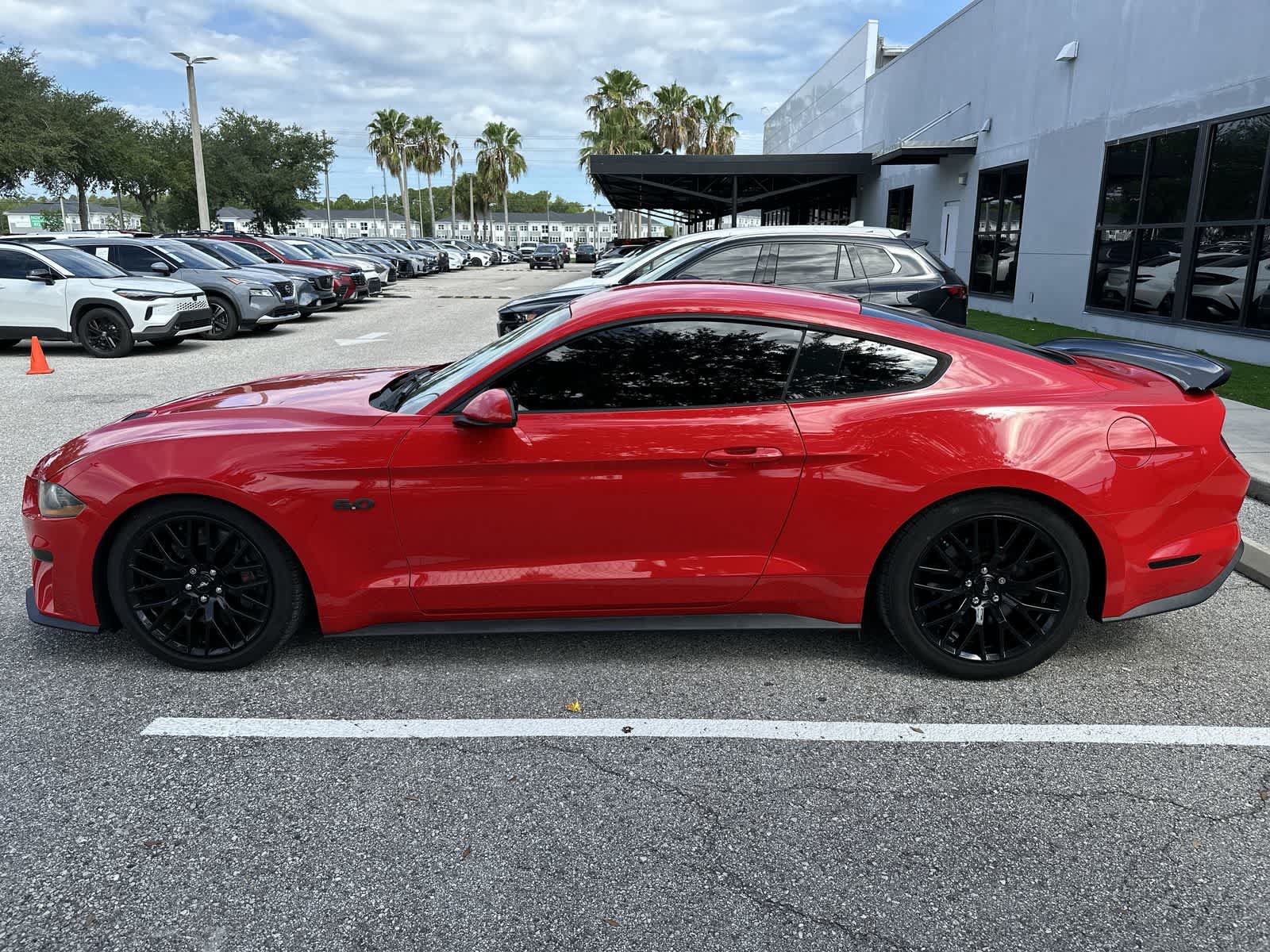 Used 2018 Ford Mustang GT w/ GT Performance Package RWD image 4
