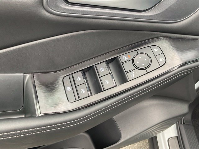 New 2026 Nissan Rogue Dark Armor AWD/4WD image 12