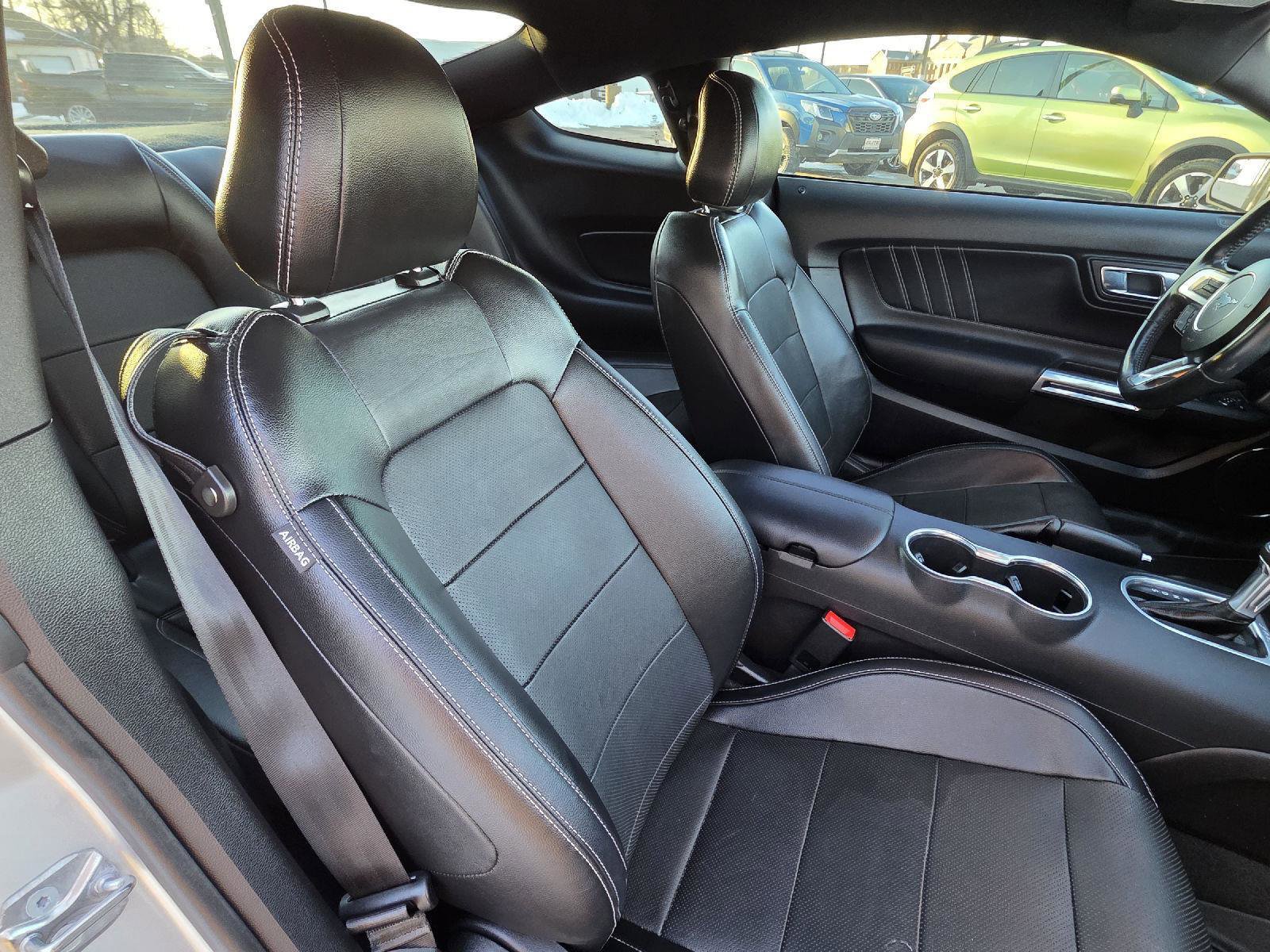 Used 2018 Ford Mustang Premium image 23