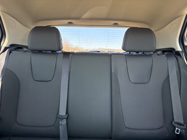 Used 2025 Buick Encore GX Preferred image 32