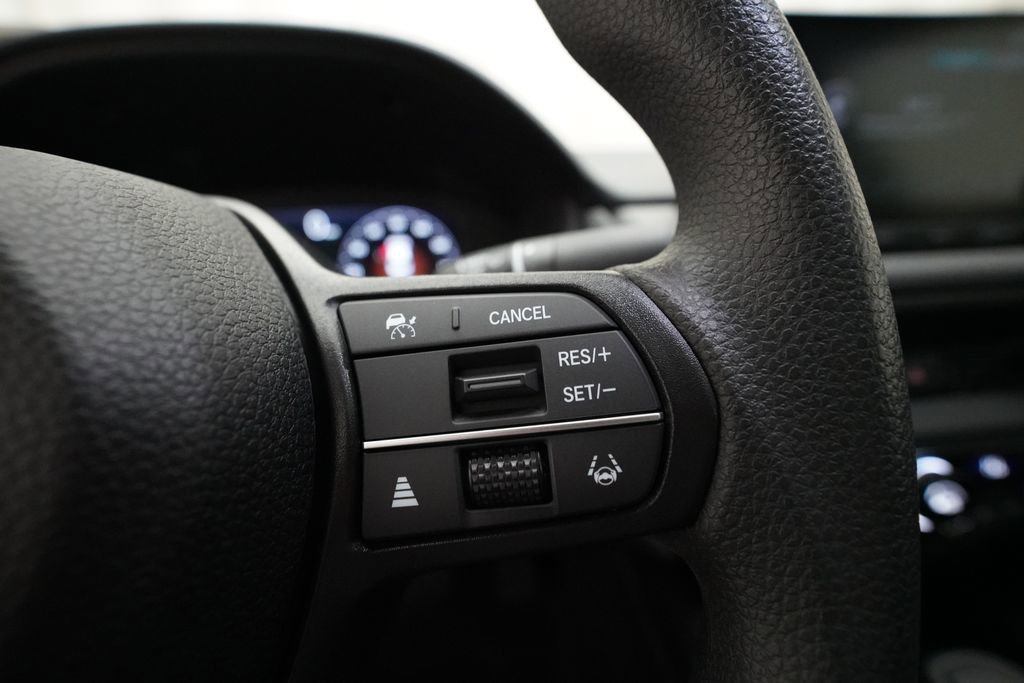 Certified 2025 Honda Accord SE image 18