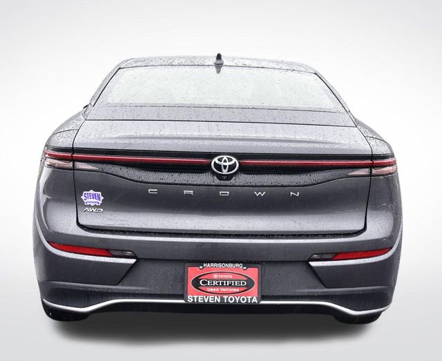 Certified 2023 Toyota Crown AWD/4WD image 8