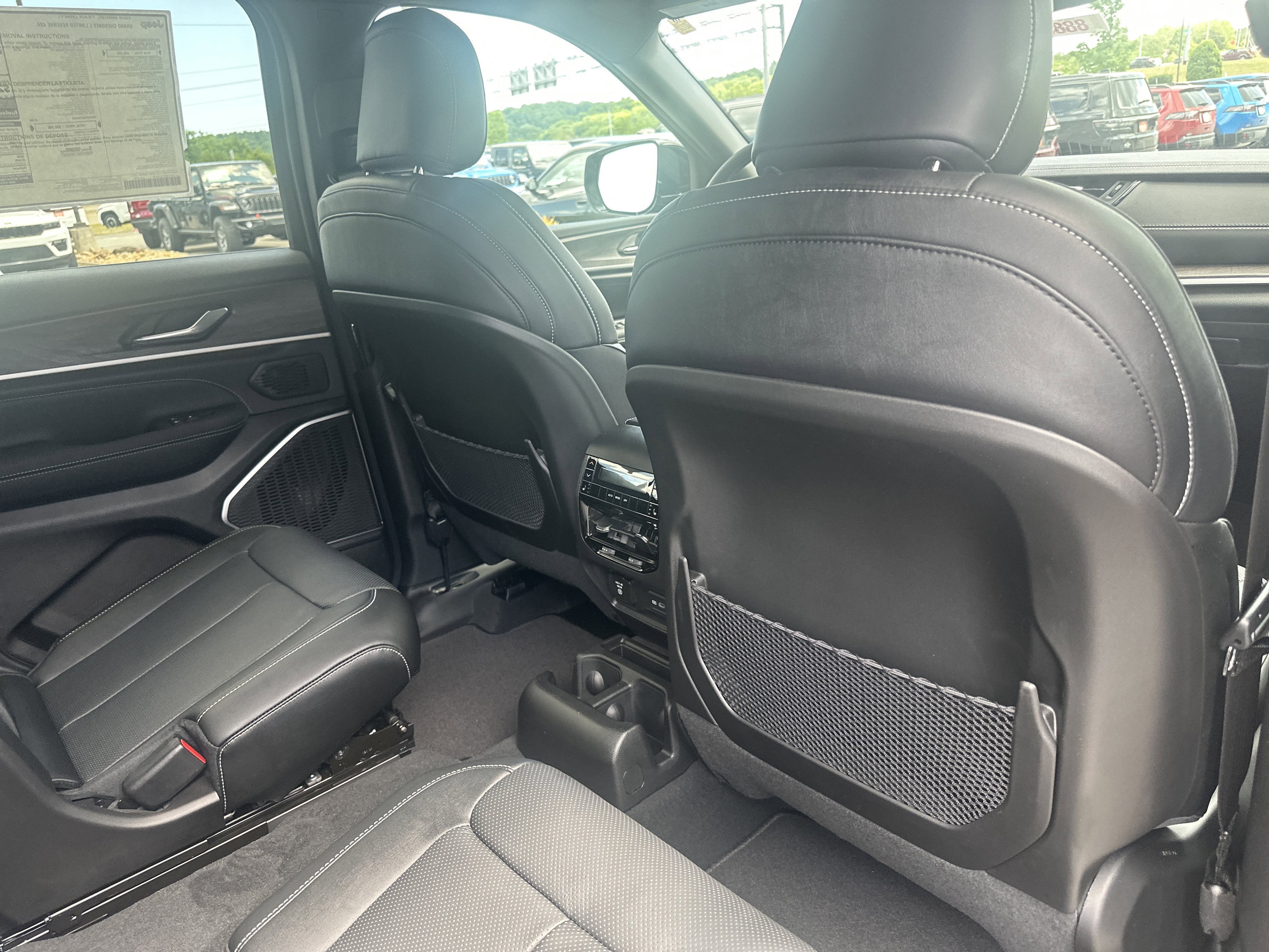 New 2026 Jeep Grand Cherokee L Limited AWD/4WD image 26