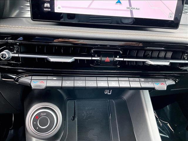 Used 2025 Alfa Romeo Tonale image 23