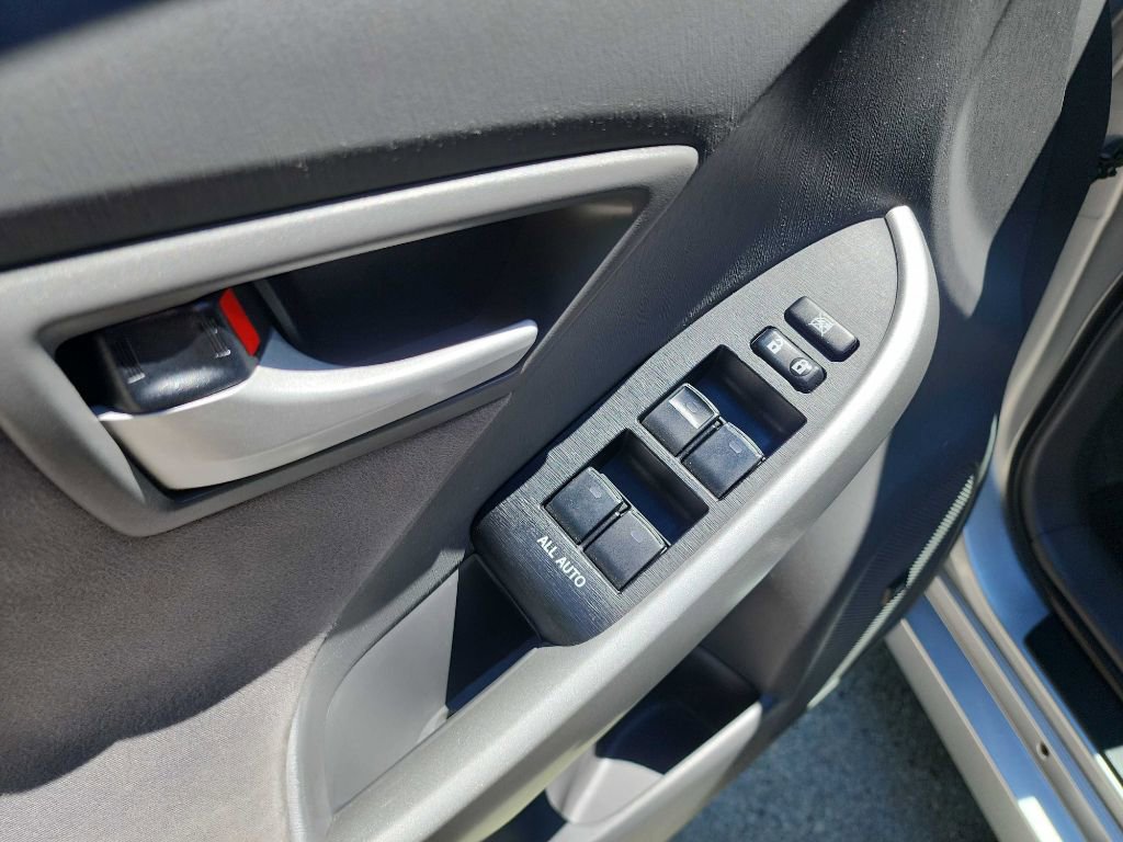 Used 2011 Toyota Prius Three image 15
