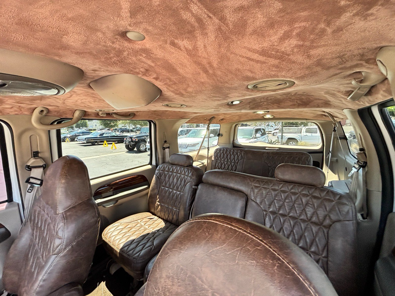 Used 2001 Ford Excursion Limited AWD/4WD image 6