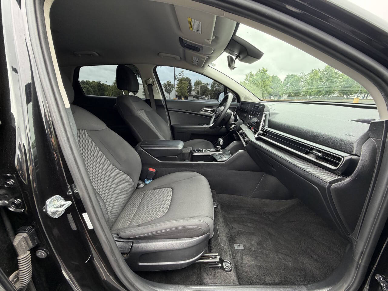 Used 2023 Kia Sportage LX FWD image 16