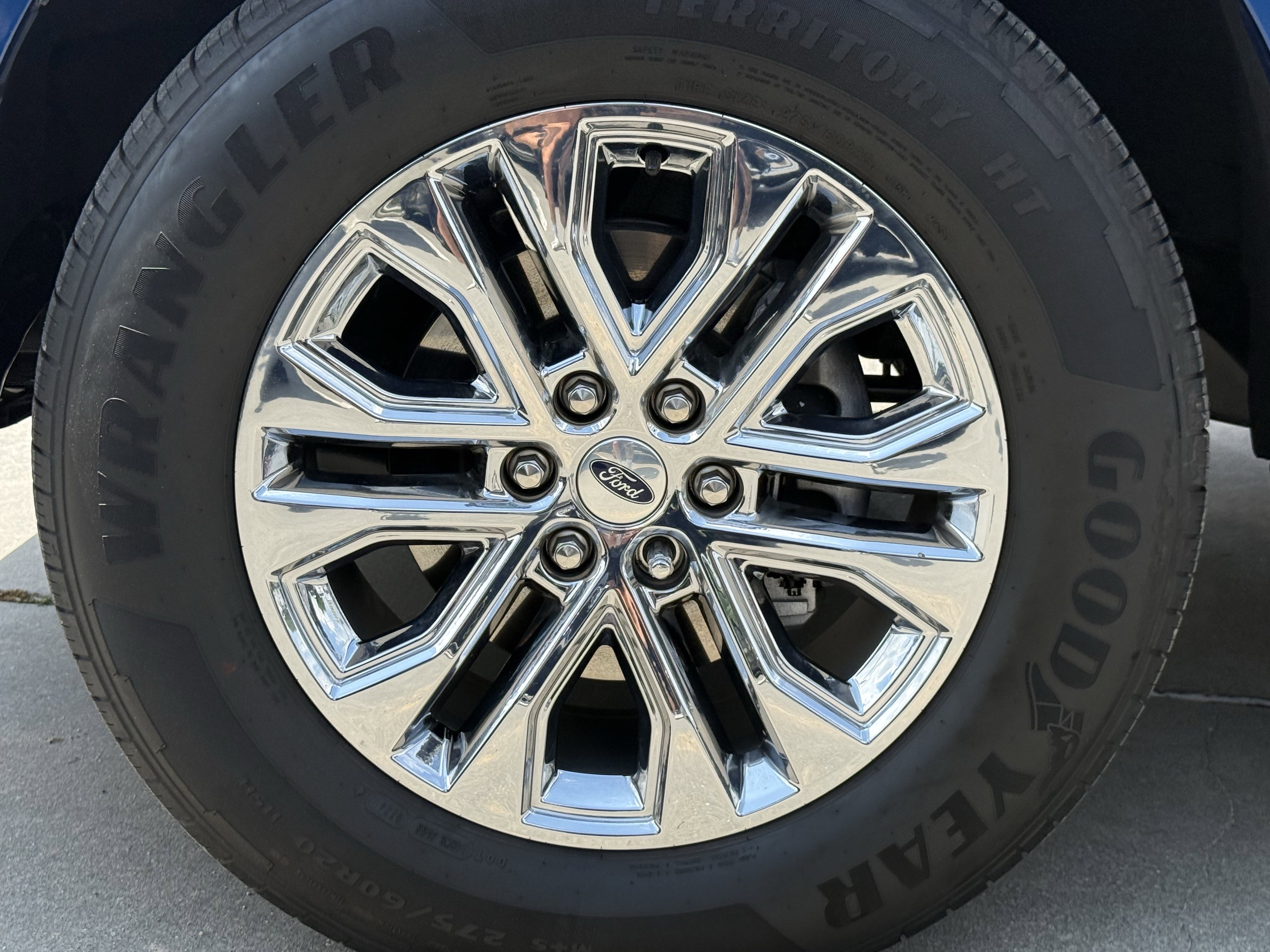 Used 2024 Ford F150 XLT w/ Equipment Group 302A MID RWD image 11