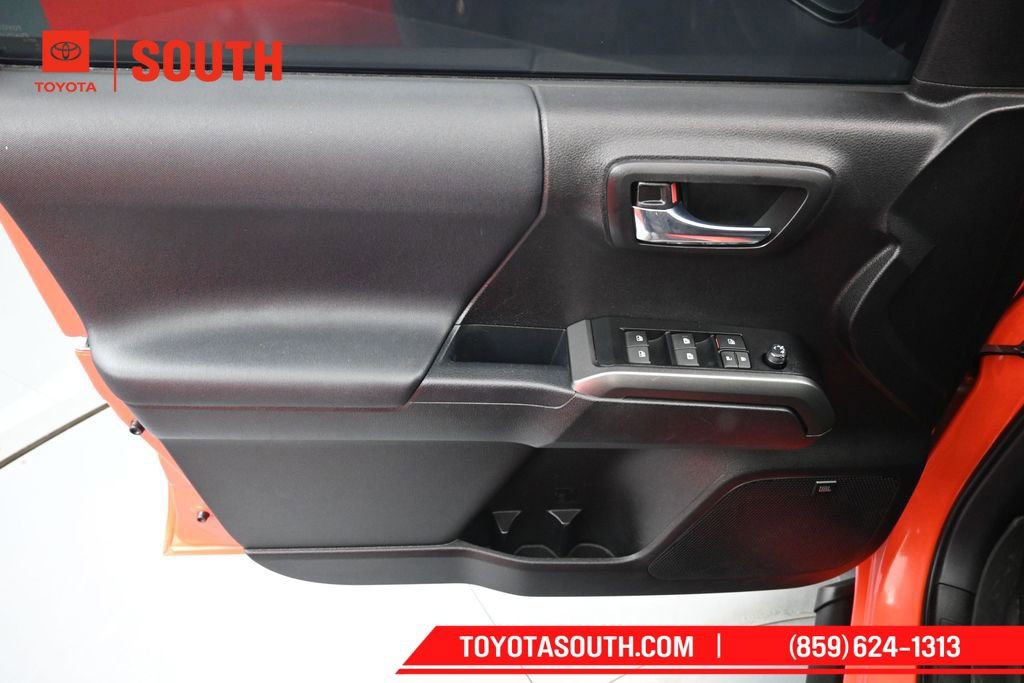 Used 2023 Toyota Tacoma TRD Pro AWD/4WD image 26
