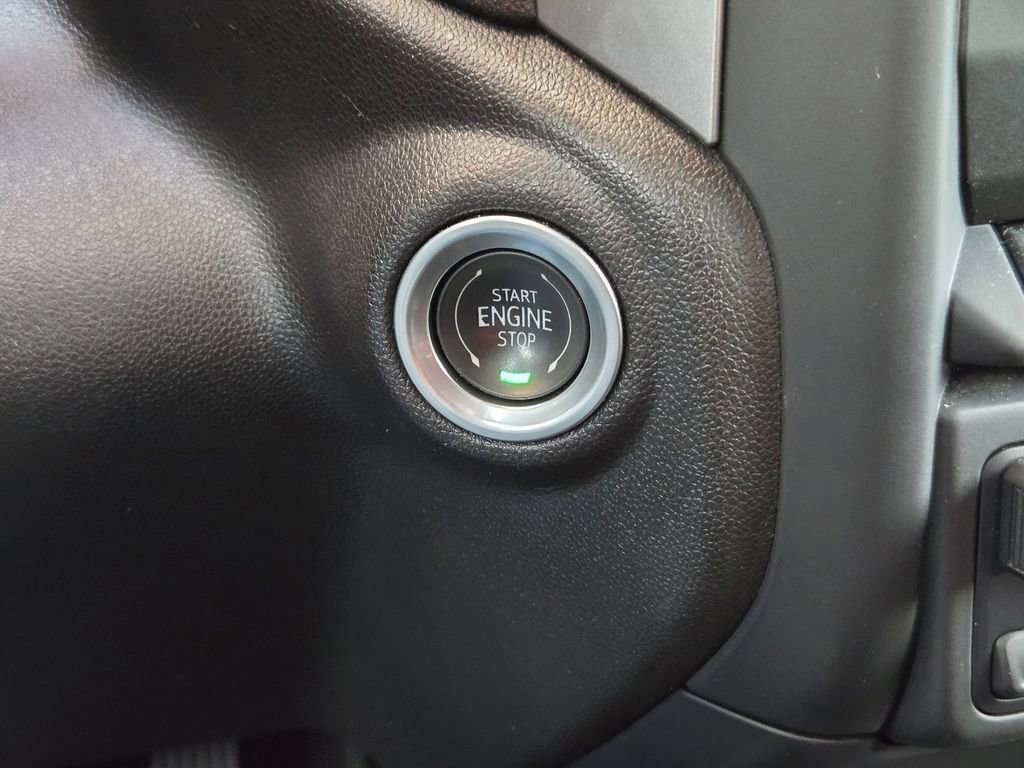 Used 2024 Chevrolet Silverado 1500 Custom RWD image 20