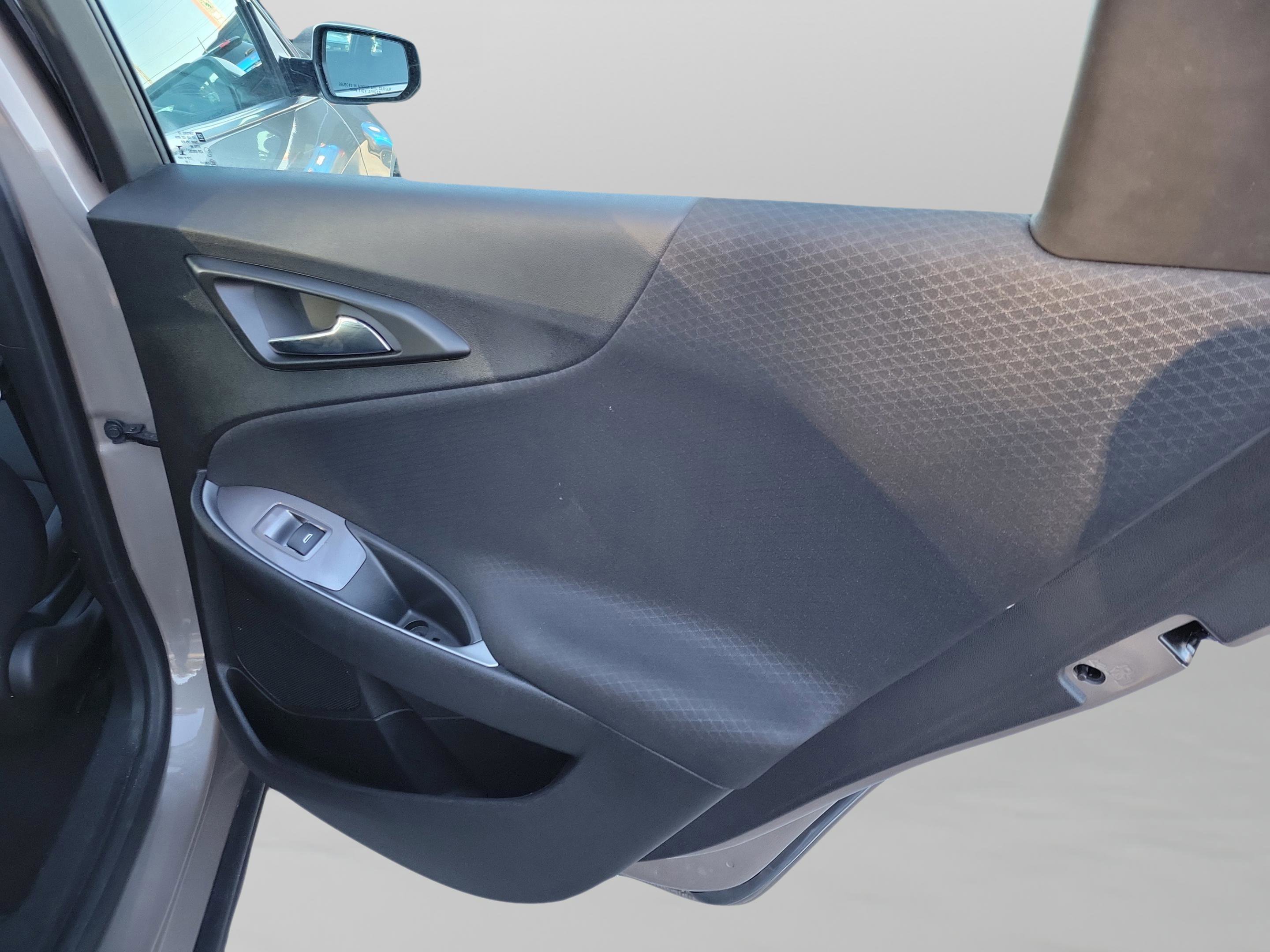 Used 2023 Chevrolet Malibu LT image 25