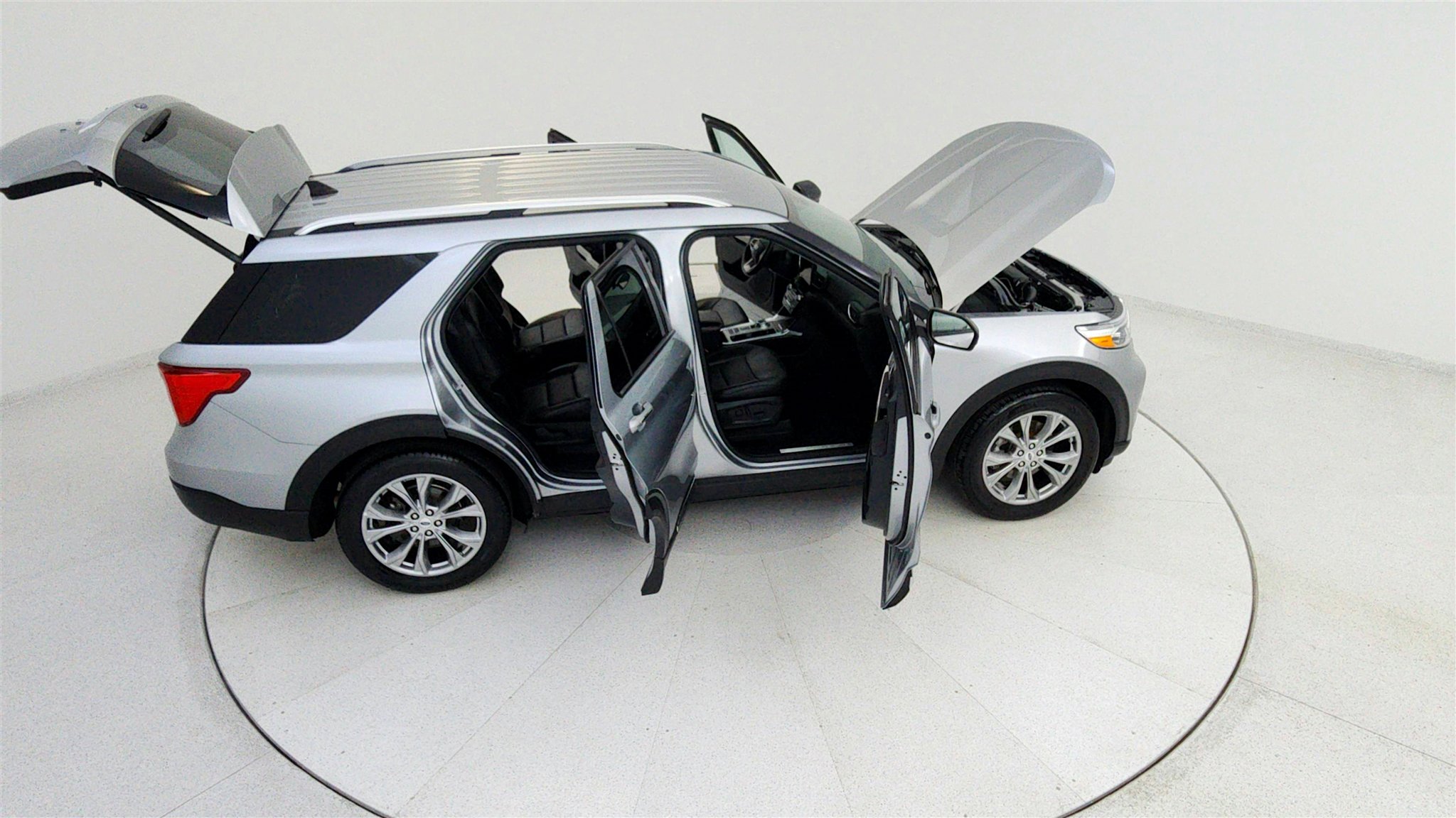 Used 2023 Ford Explorer Limited w/ Equipment Group 301A image 32