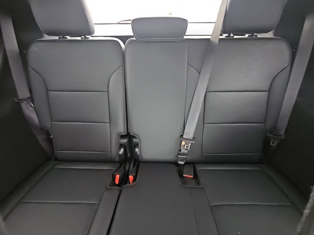 Certified 2025 Buick Enclave Sport Touring image 15