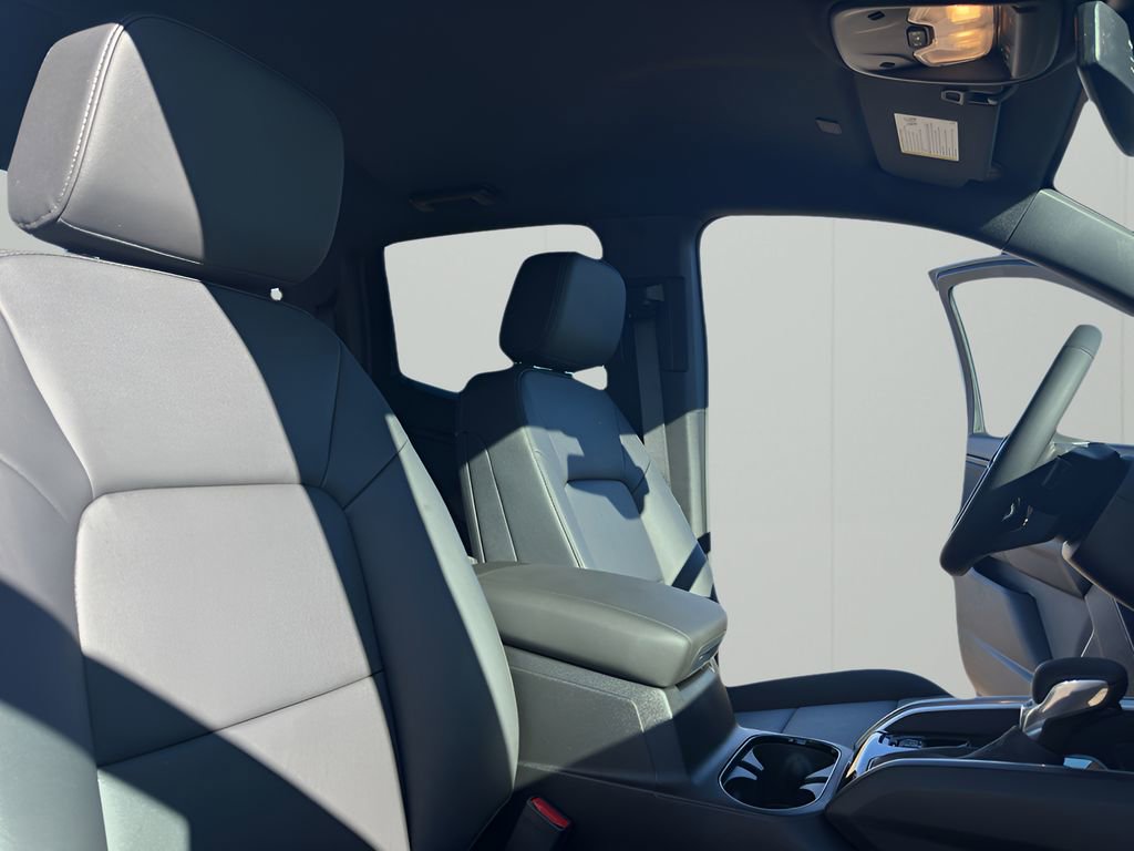 New 2026 Chevrolet Colorado LT w/ LT Convenience Package image 18