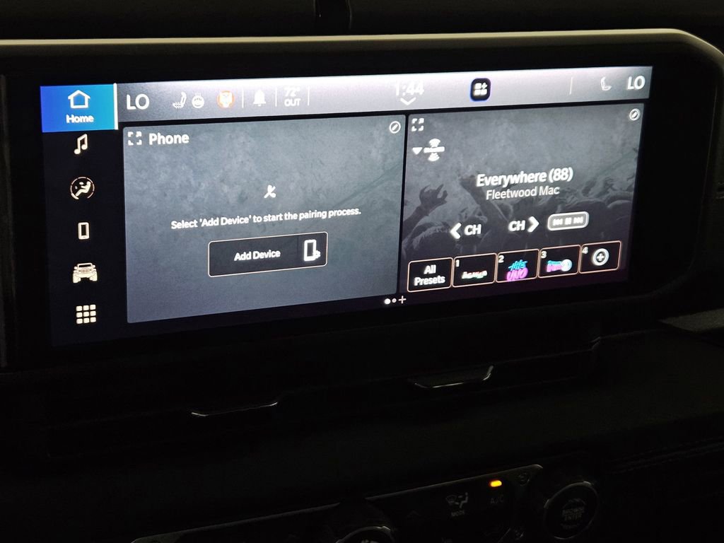 Used 2025 Jeep Gladiator Sport image 14