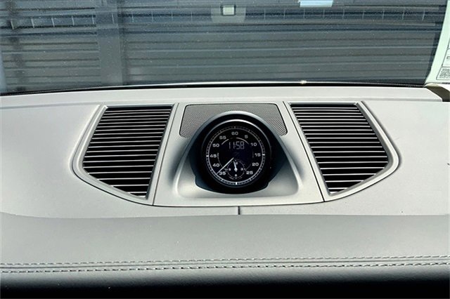 New 2025 Porsche Macan Turbo image 30