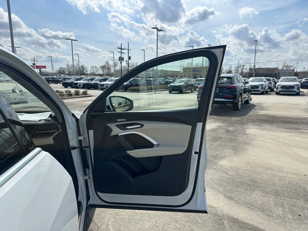 New 2025 Audi Q5 Prestige AWD/4WD image 31