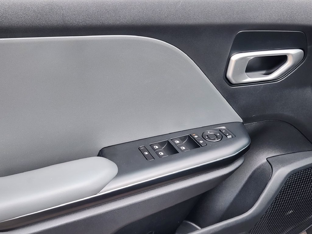 New 2027 Kia K4 FWD image 8