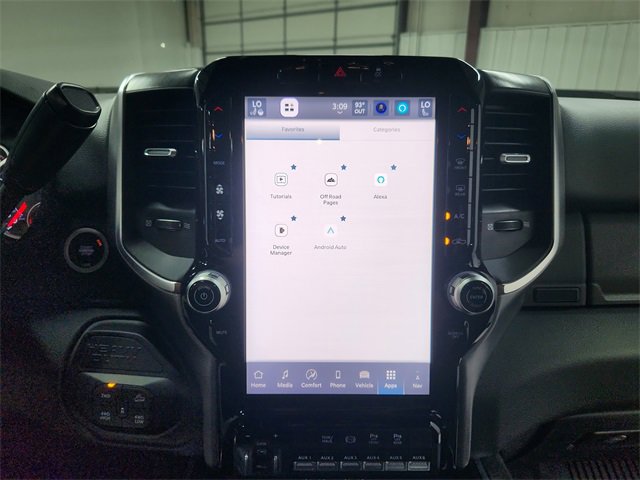 New 2025 RAM 2500 Big Horn image 30