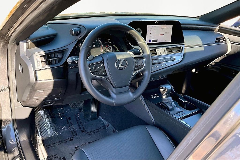 Used 2024 Lexus ES 350 w/ Premium Package image 14