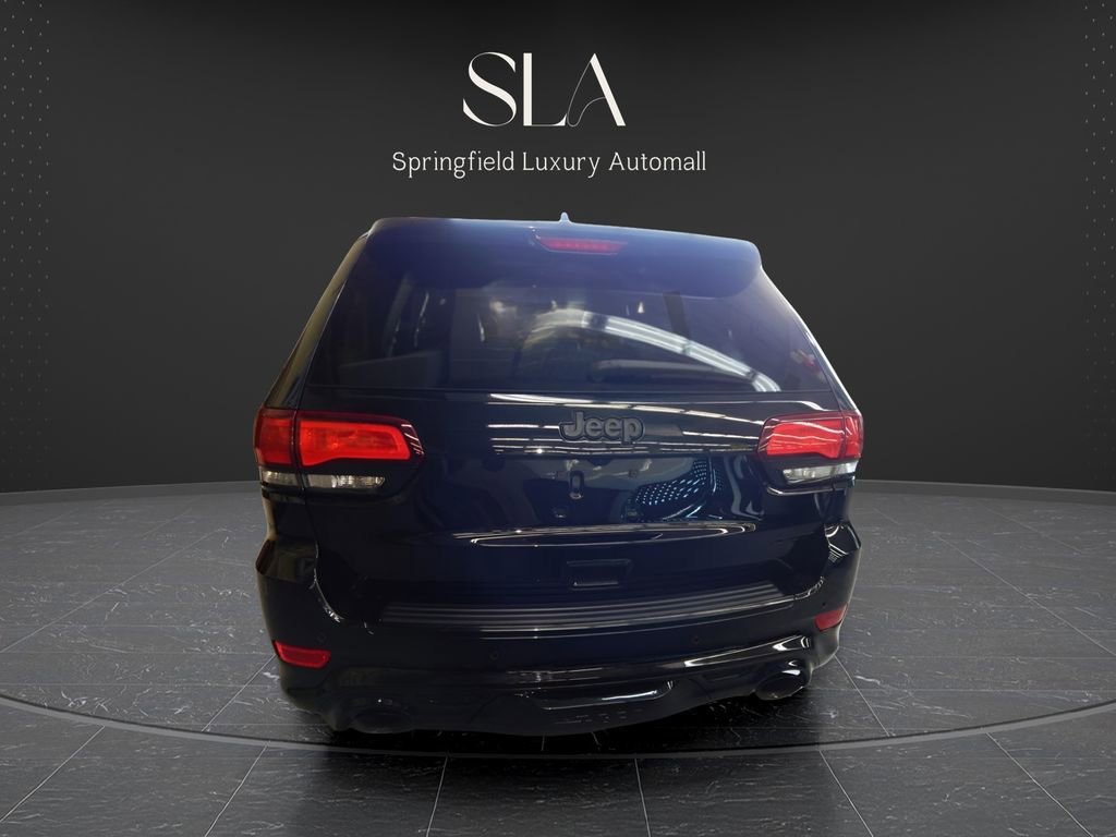 Used 2020 Jeep Grand Cherokee SRT w/ Trailer Tow Group IV AWD/4WD image 6