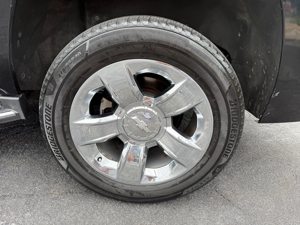 Used 2015 Chevrolet Tahoe LTZ AWD/4WD image 27