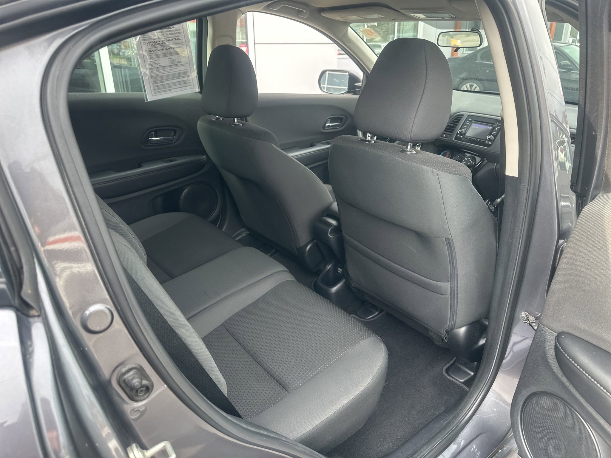 Used 2020 Honda HR-V LX image 8