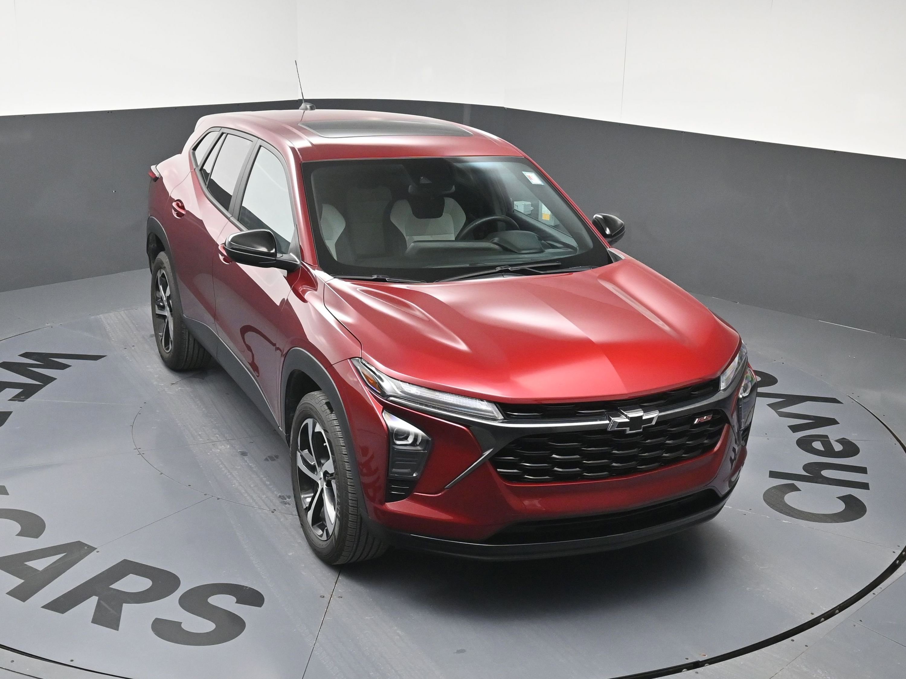 Used 2024 Chevrolet Trax RS w/ Sunroof Package image 31